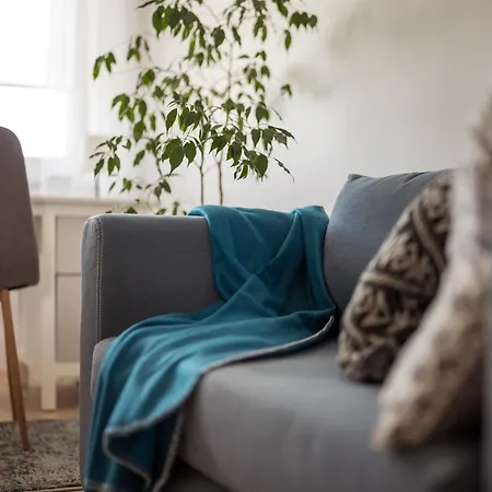 Private 4 Town House Close To Airport Yarvekyulya